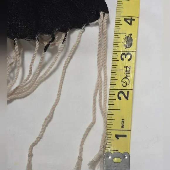 Floral Print Fringed Black Pashmina Wrap - Picture 9 of 13